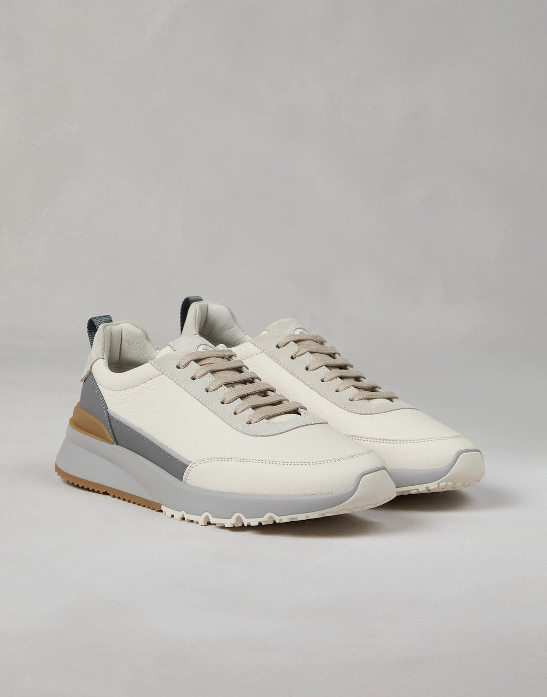 BRUNELLO CUCINELLI - Chaussures de running en cuir de veau grainé et daim lavé beige - Lothaire