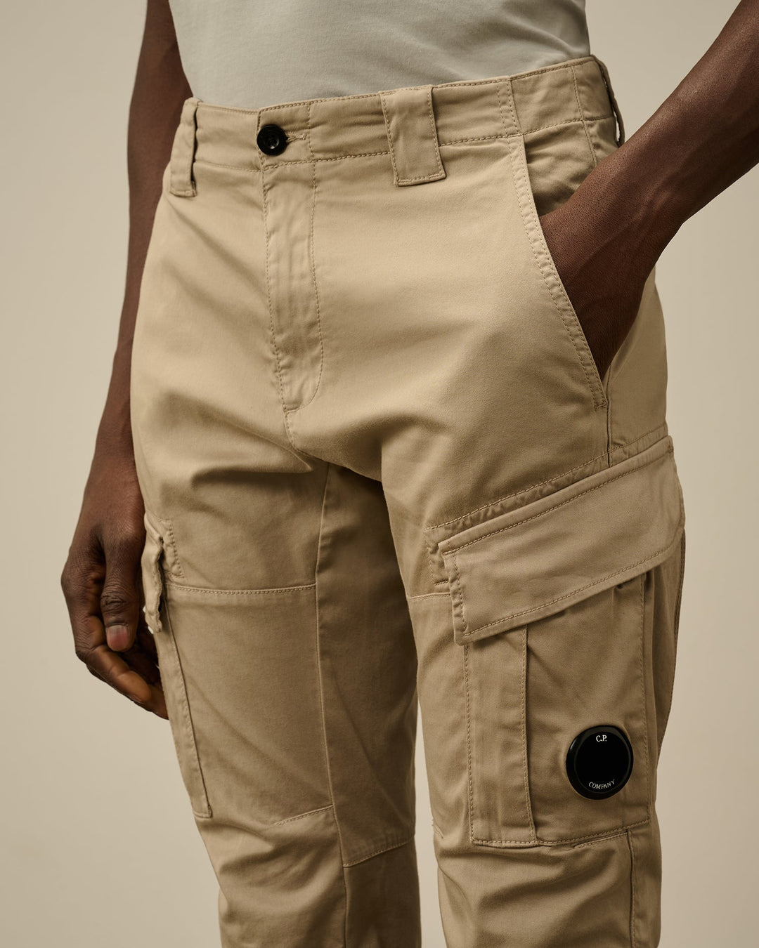 C.P. COMPANY - Pantalon cargo Beige - Lothaire