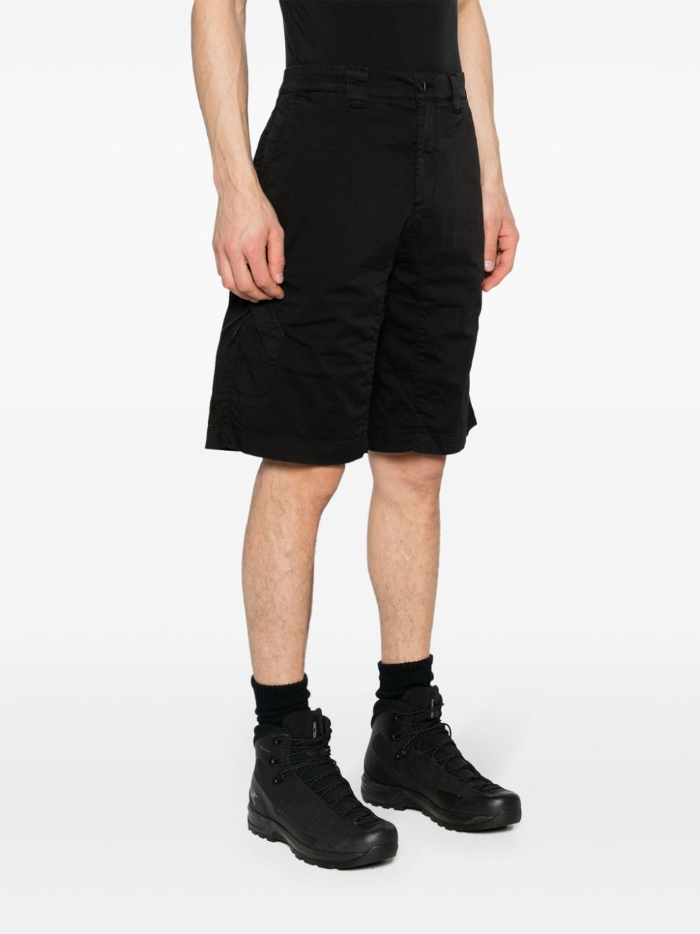 C.P. Company - Short black Stretch Sateen Utility - Lothaire