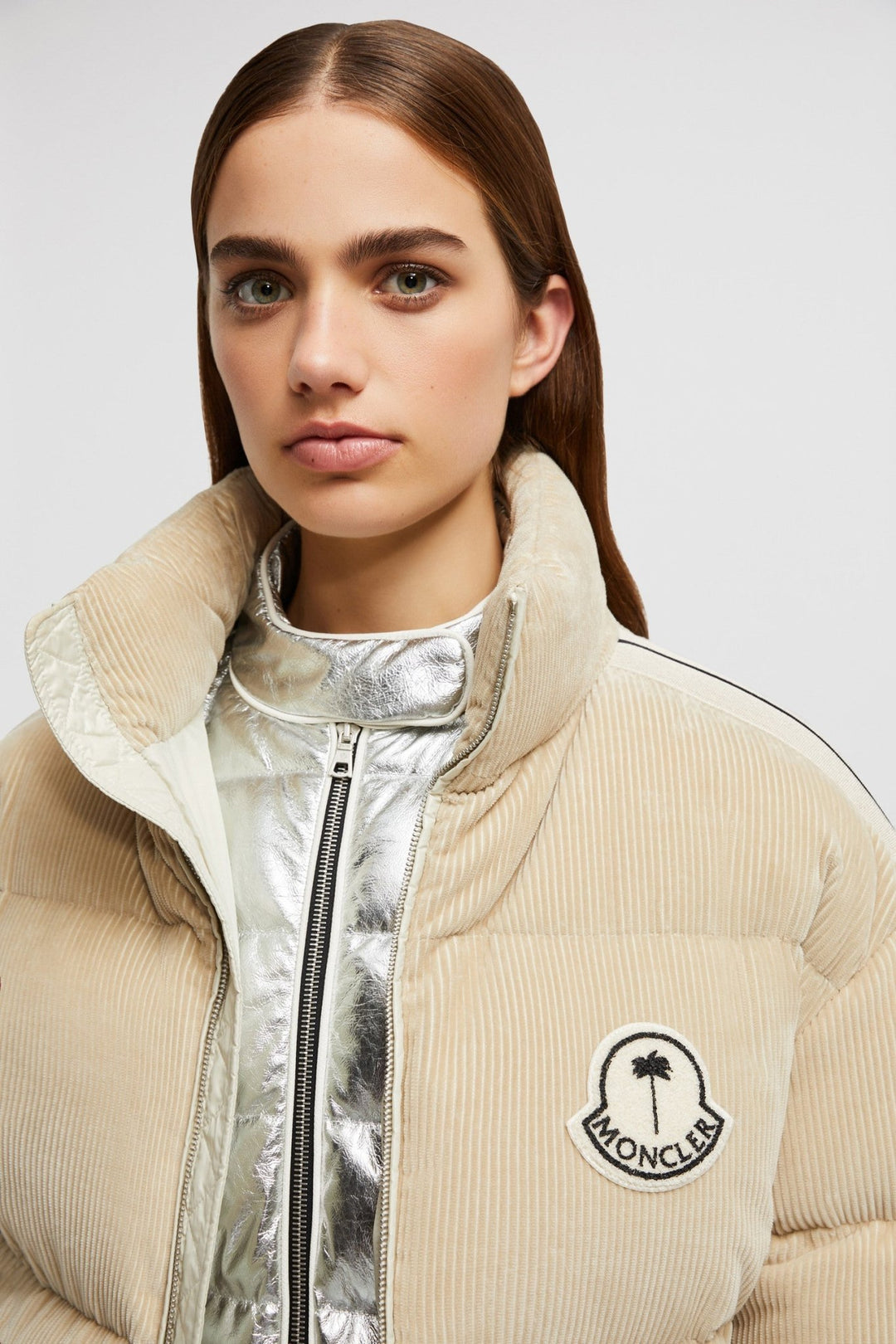 MONCLER - DOUDOUNE COURTE EN VELOURS CÔTELÉ ABROLHOS MONCLER X PALM ANGELS Beige - Lothaire