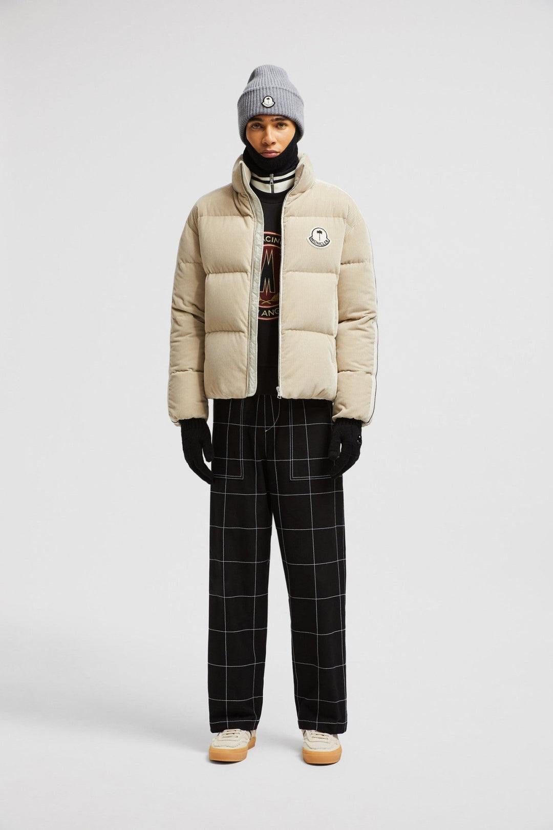 MONCLER - DOUDOUNE COURTE EN VELOURS CÔTELÉ ABROLHOS MONCLER X PALM ANGELS Beige - Lothaire