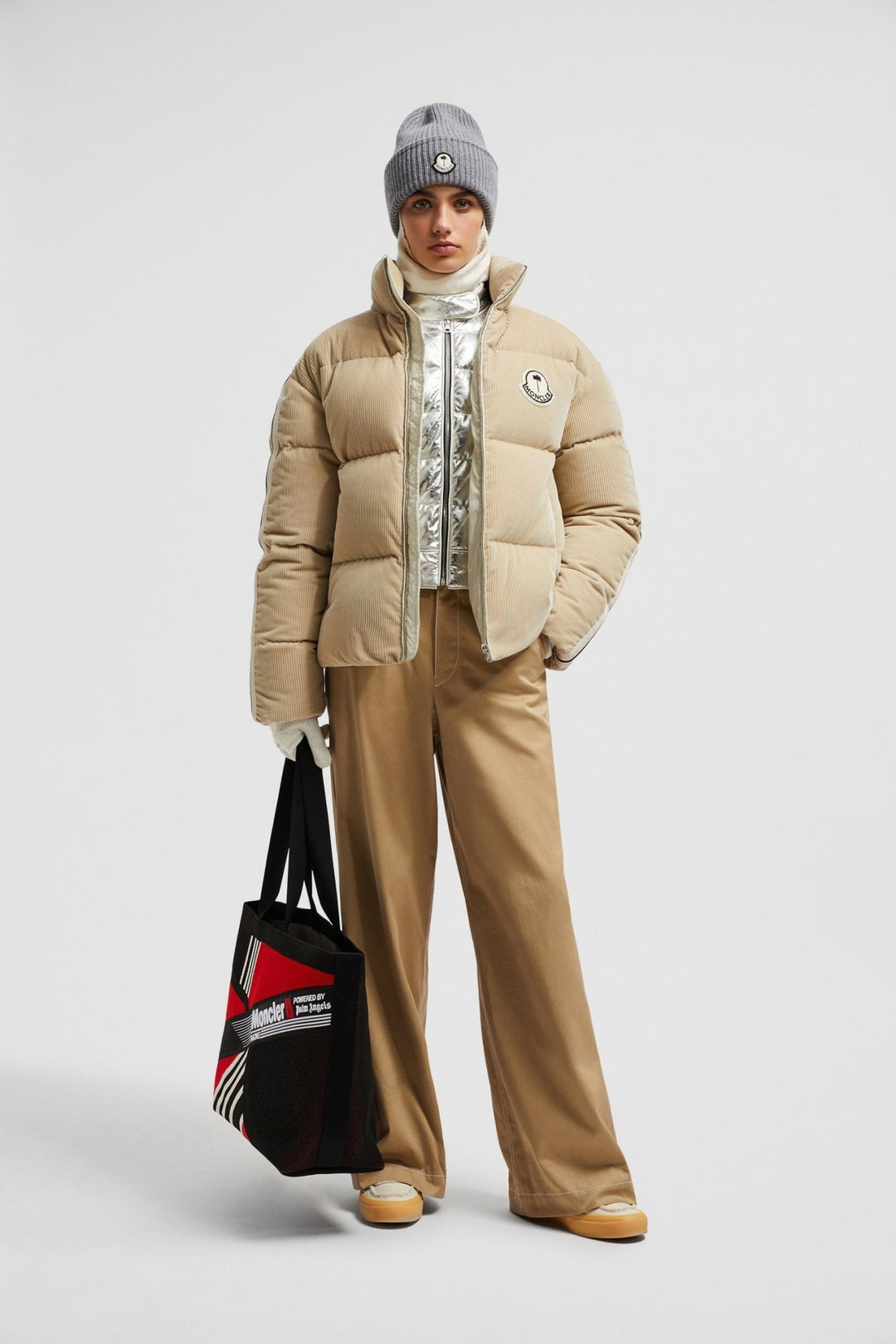 MONCLER - DOUDOUNE COURTE EN VELOURS CÔTELÉ ABROLHOS MONCLER X PALM ANGELS Beige - Lothaire