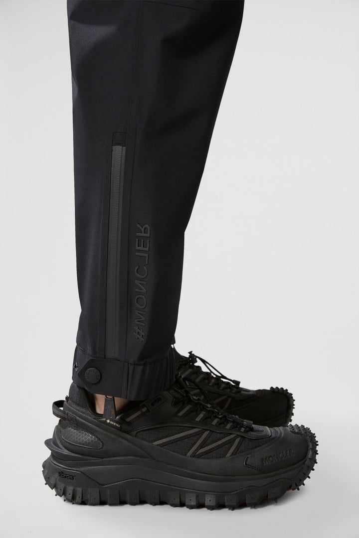 MONCLER GRENOBLE - Pantalon Noir en Gore Tex - Lothaire