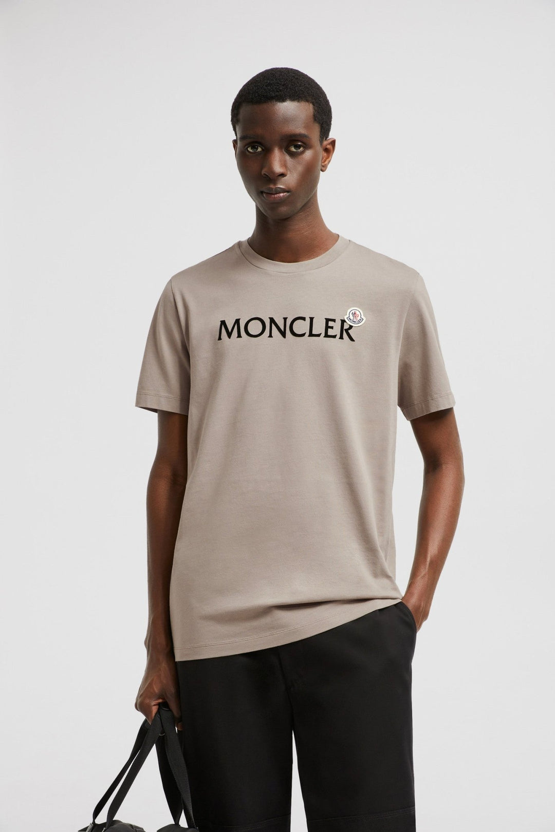 MONCLER - T-shirt en coton à logo floqué beige - Lothaire