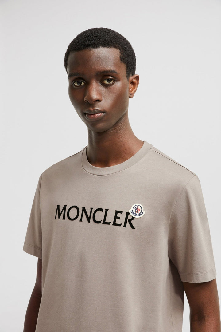 MONCLER - T-shirt en coton à logo floqué beige - Lothaire